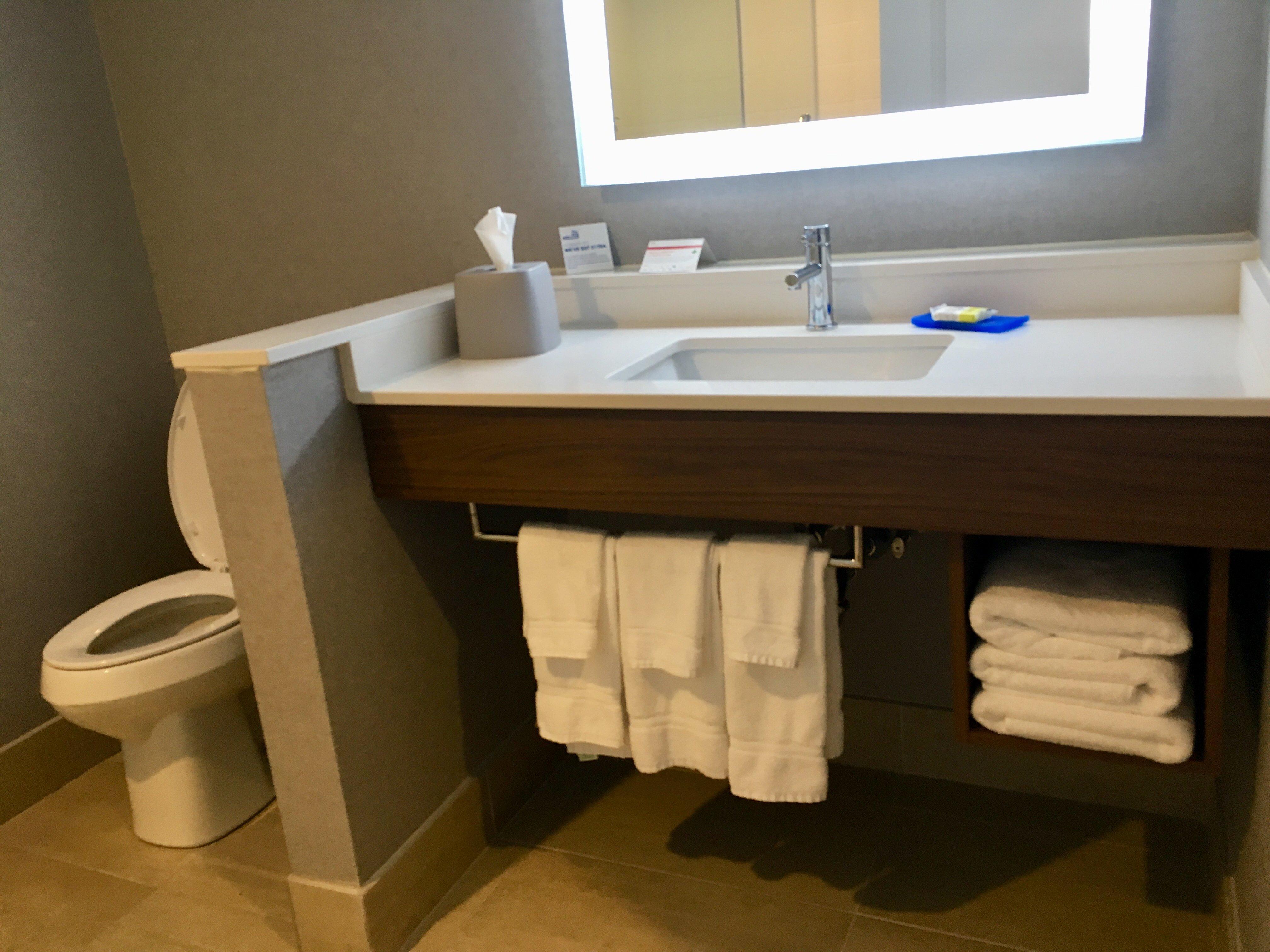 Holiday Inn Express - Grand Island By Ihg Exterior photo